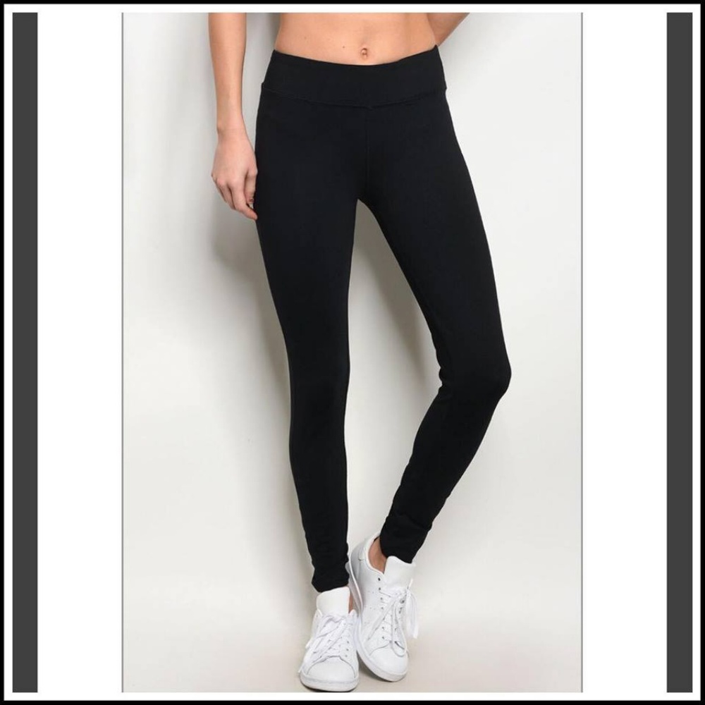 LAST ONE! New Black Athletic Leggings - Picture 3 of 4